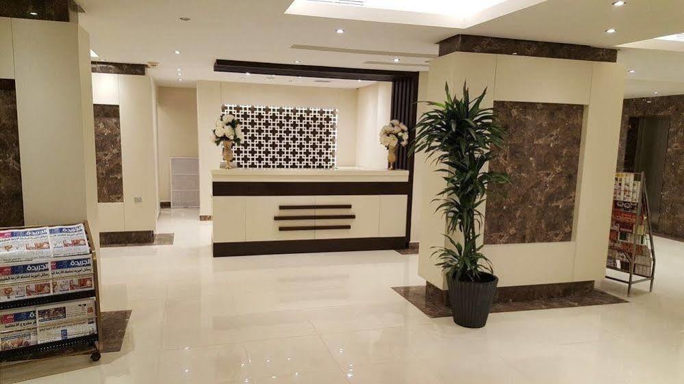 Al Muhanna Plaza Salmiya Old Souk Kuwait City Exteriör bild